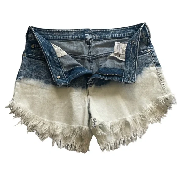 INC- Denim Frayed Hems Jean Shorts. - Picture 3 of 4